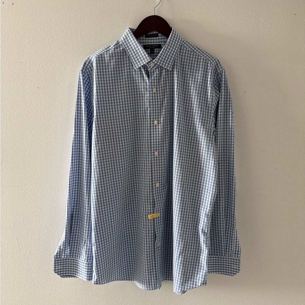 Blue Checkered Banana Republic Non-Iron Men's Shirt